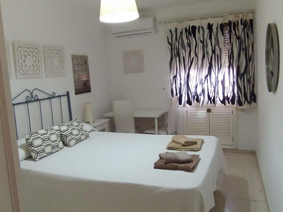 Apartamento Plaza Toros Seville Ngoại thất bức ảnh